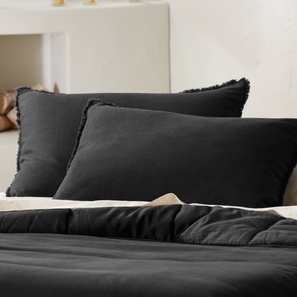 Casaluna Bedding Casaluna Set Of 2 Heavyweight Linen Blend Comforter Shams Washed Black